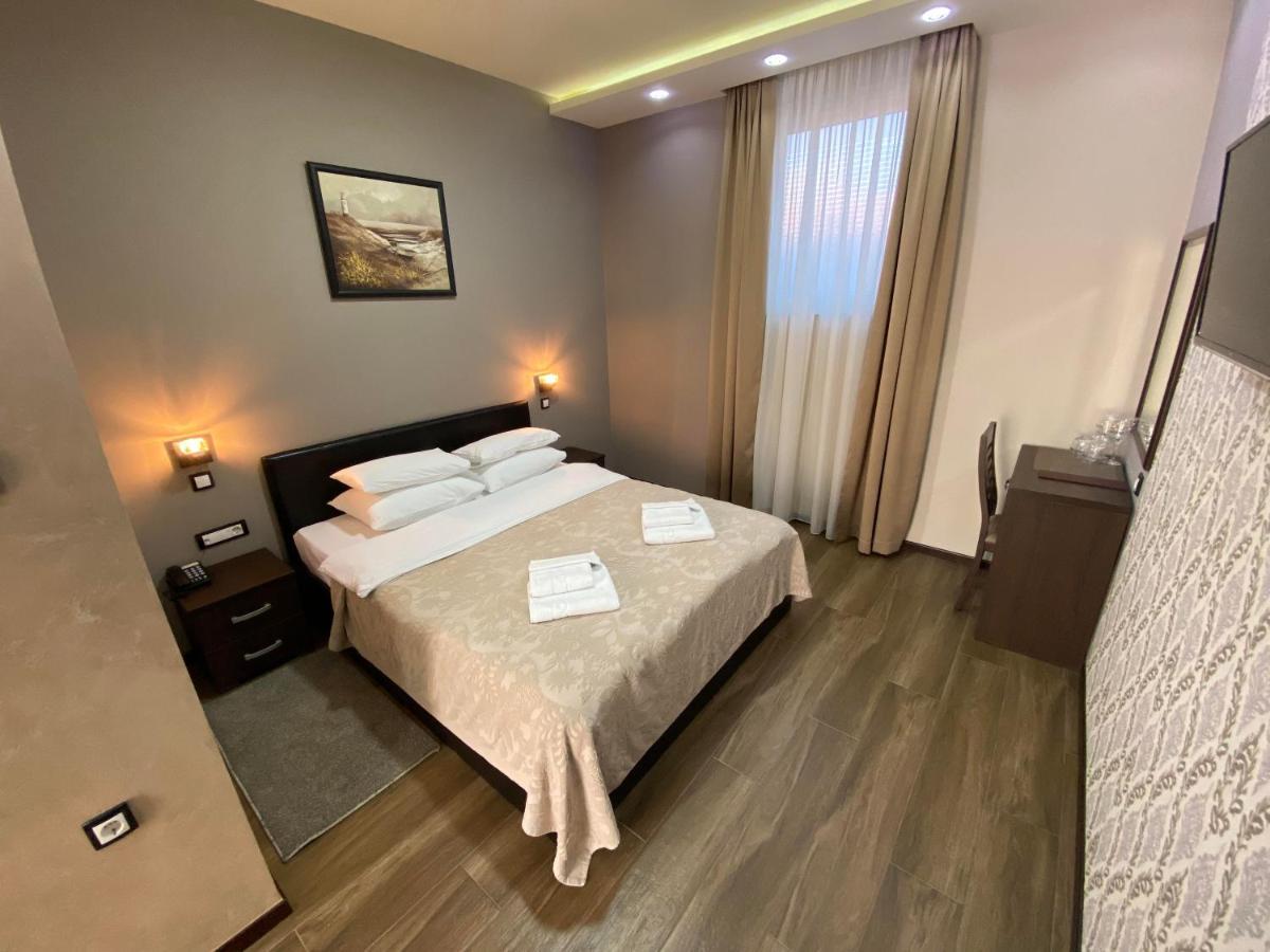 Hotel Morava - Šabac Buitenkant foto